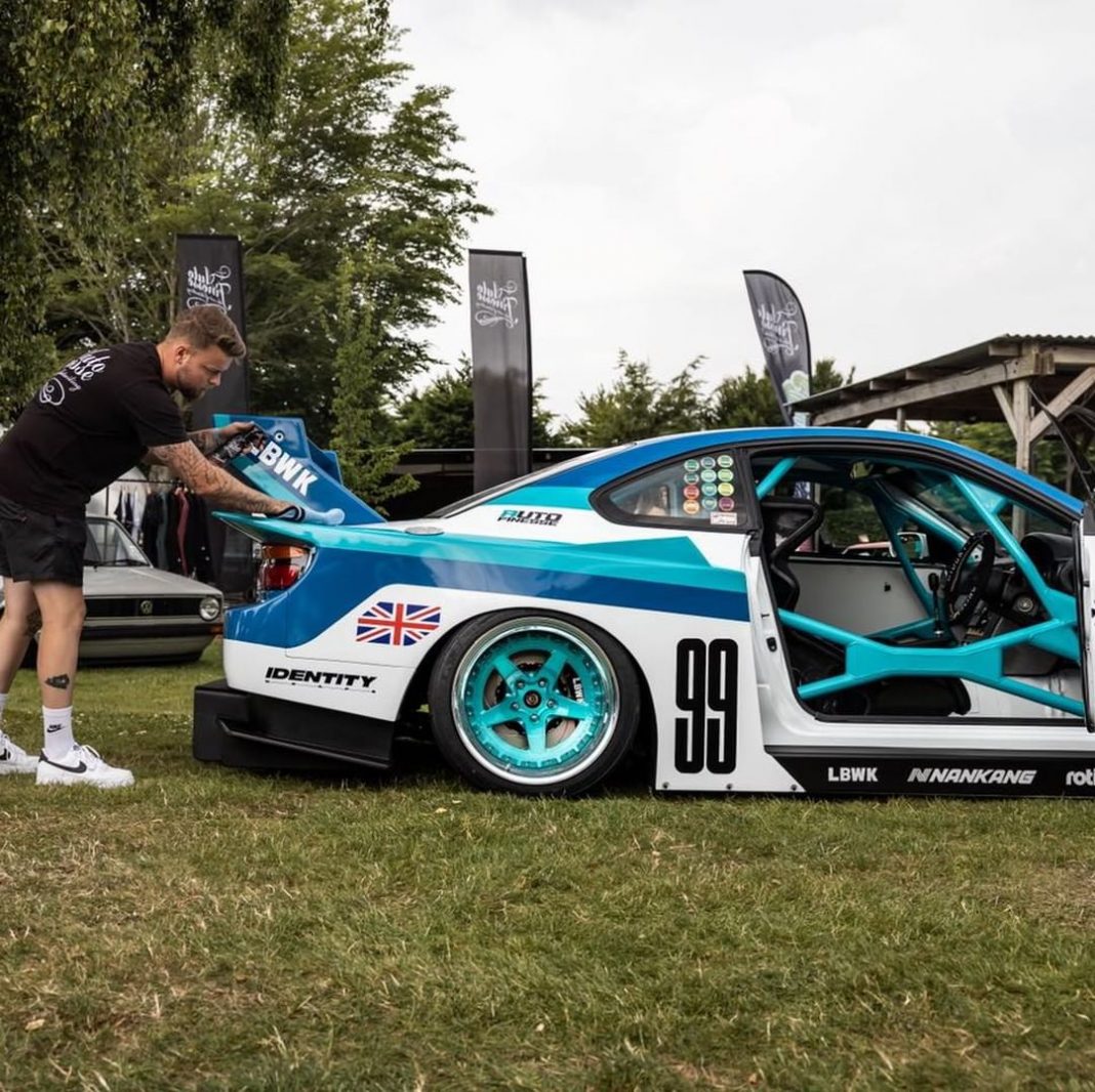 This British Liberty Walk S15 Silvia Used to Be Endless' 9s Drag Car
