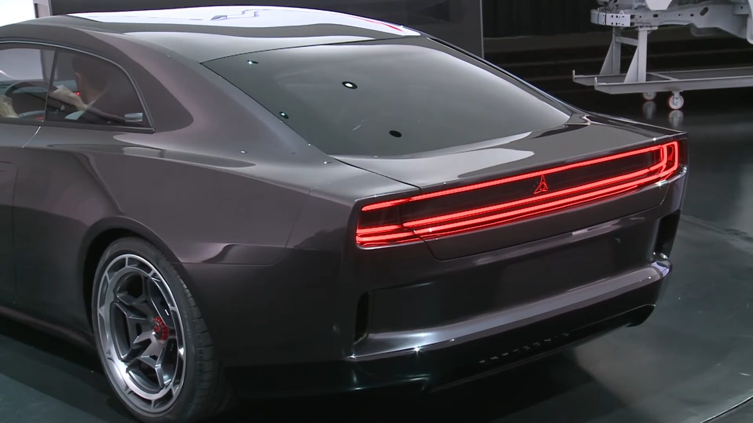 Electric Dodge Charger Daytona SRT With Banshee Power Debuts Ahead of