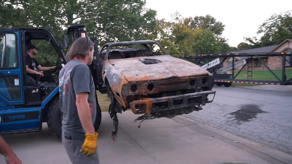 1977 and 1979 Pontiac Trans Am Firebirds Need Rescuing After Burning in ...