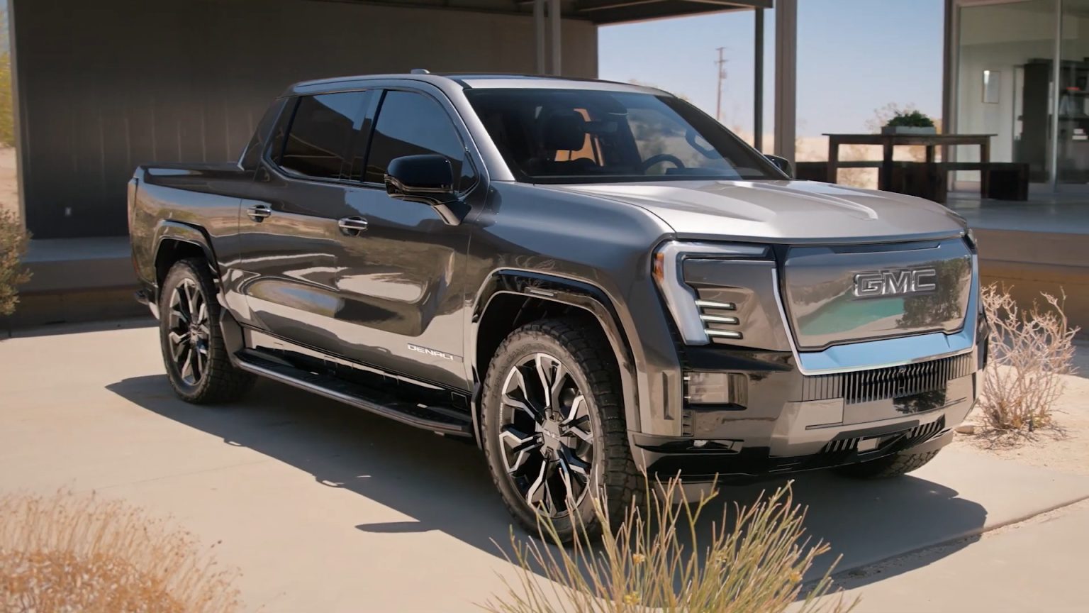Allnew 2024 GMC Sierra EV Denali Debuts With 754 HP, F150 Lightning