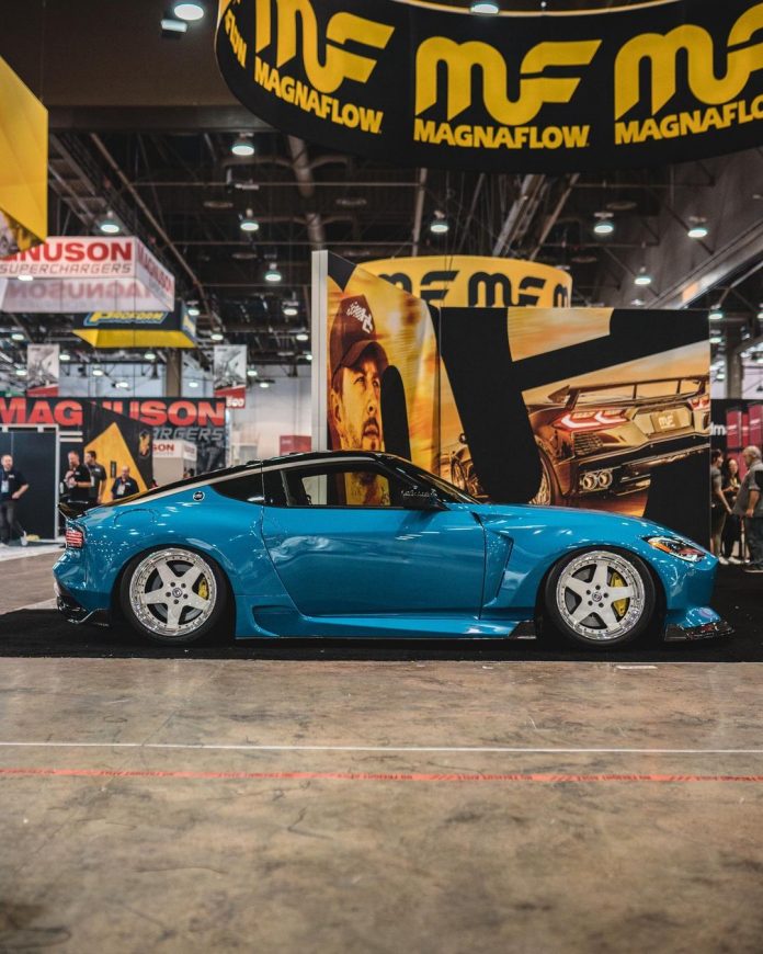 Nissan 400Z StreetHunter Widebody Debuts at SEMA 2022 With Replacement ...