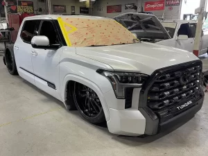 XK70 Toyota Tundra on air suspension