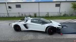Lamborghini Aventador rebuilt by goonzquad