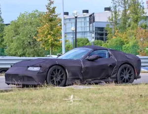 Ferrari 812 replacement (F187) phorographed by by Derek Cornelissen 
