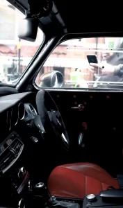 Mercedes C63 AMG Ponton retromod interior